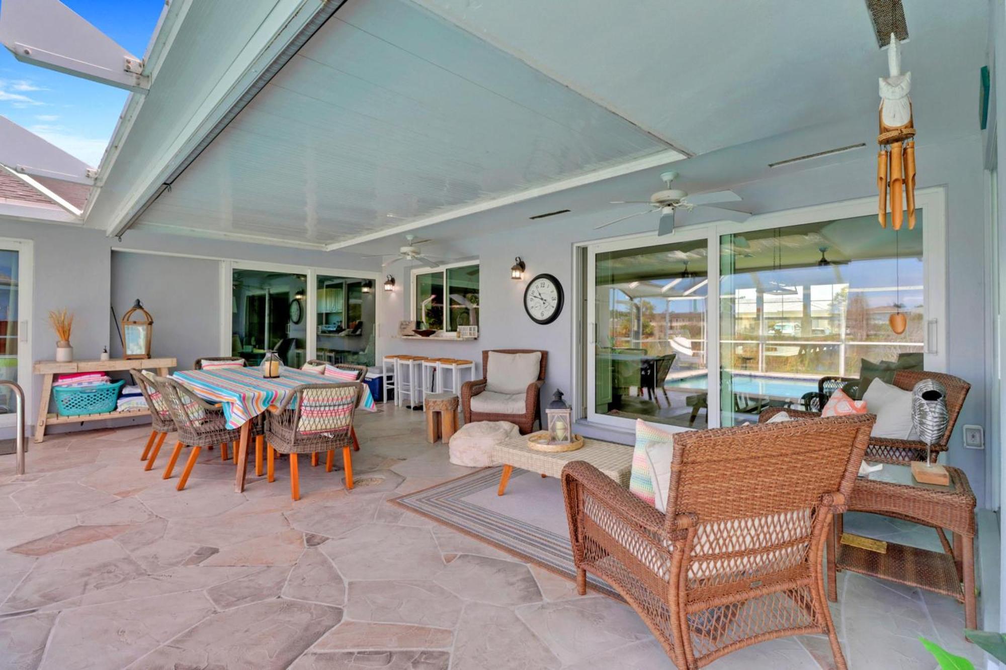 ליבוניה Inviting Lakeview Home L Pool L Close To Beaches מראה חיצוני תמונה