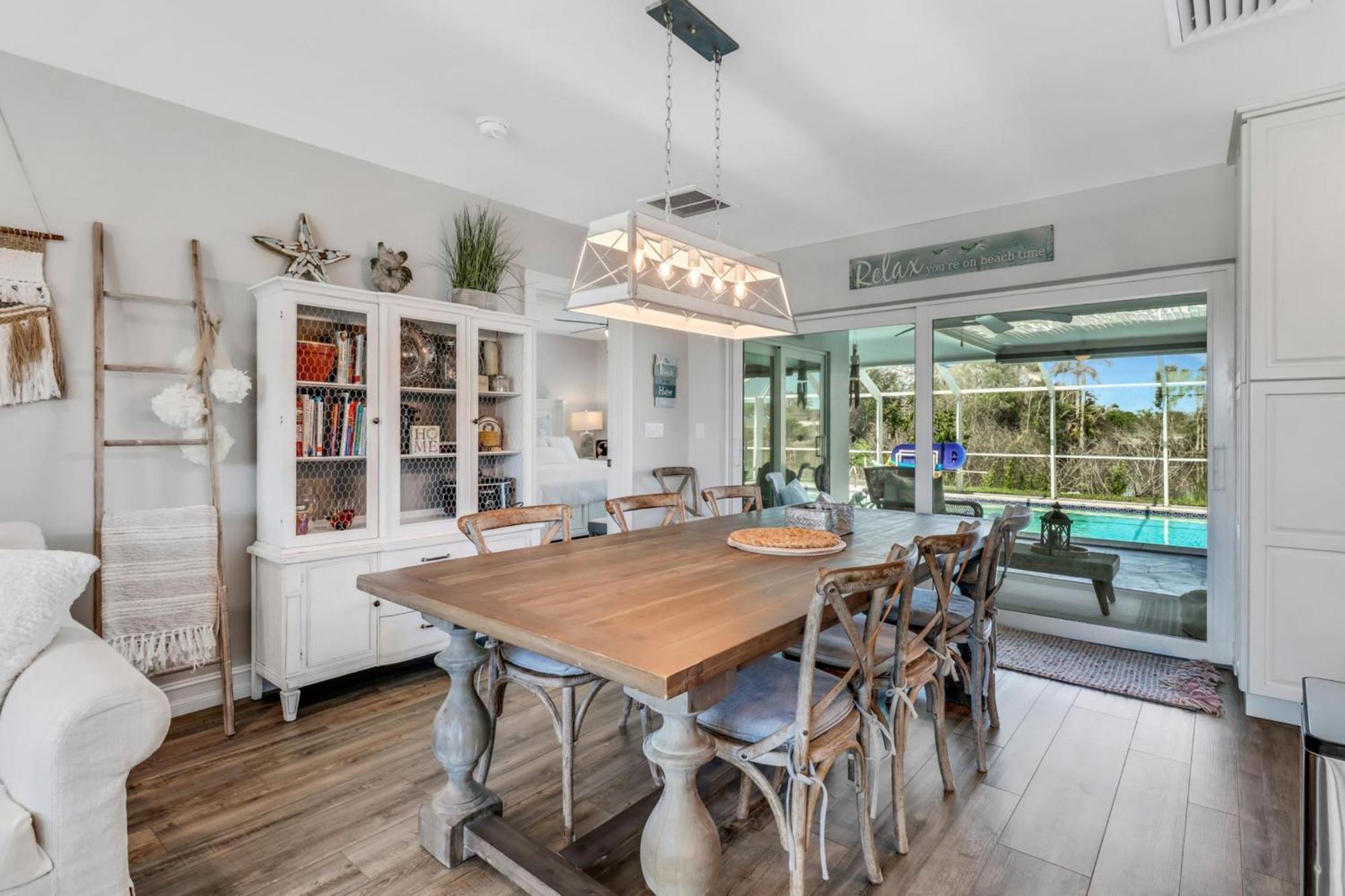 ליבוניה Inviting Lakeview Home L Pool L Close To Beaches מראה חיצוני תמונה